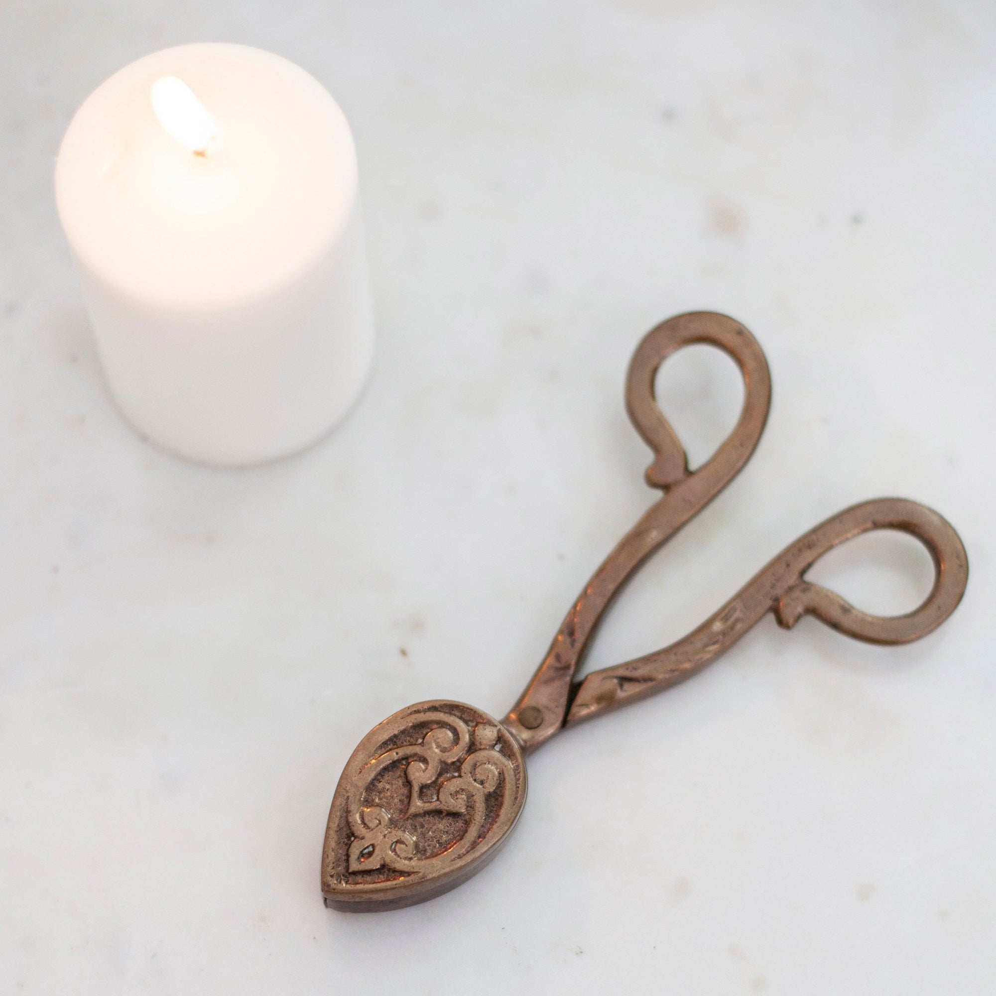 Jouer Brass Candle Extinguisher