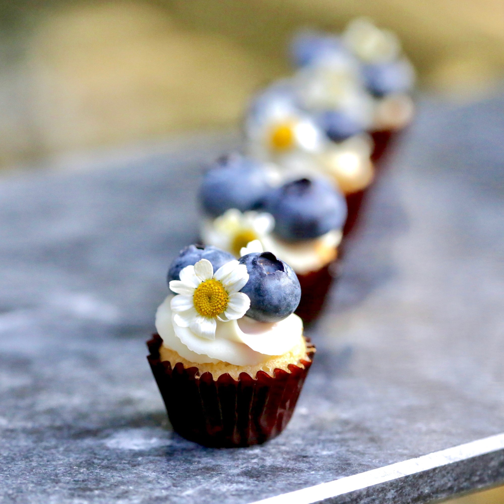 Mini Blueberry Chamomile Cupcake (Min. 16 pcs)