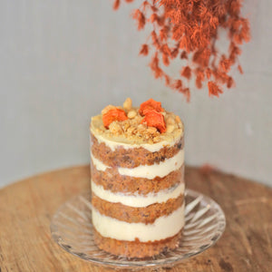 Jouer Baby Carrot Walnut Cake